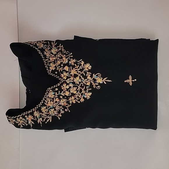 INDIAN EMBROIDERED BLOUSE TOP. SIZE LABEL WAS CUT CHECK THE MEASURES. - Picture 7 of 8